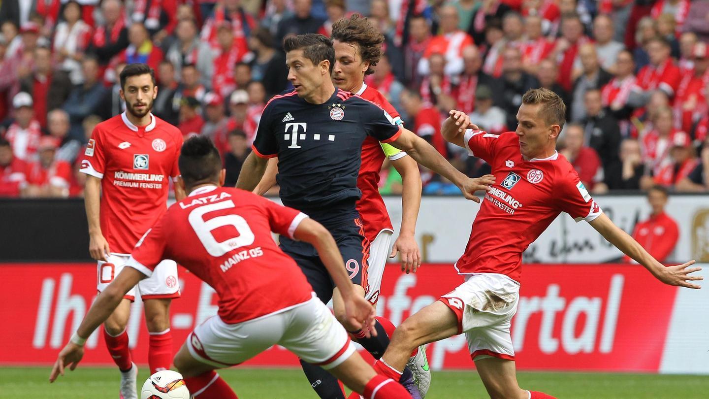 国王杯战报：里克尔梅帽子戏法，贝蒂斯4-1托伦CF