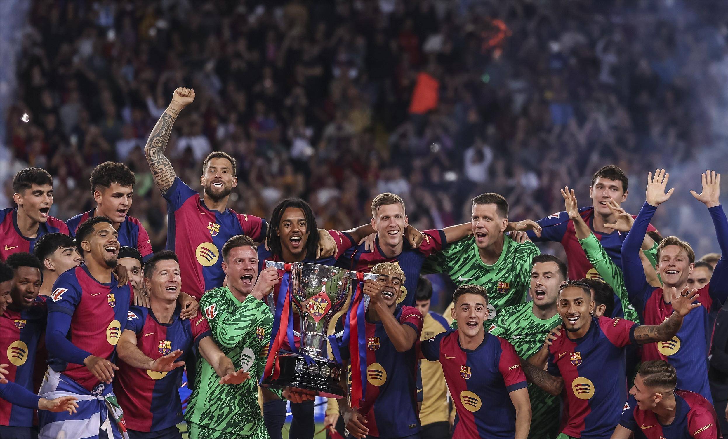 英超：热刺客场3-1击败狼队