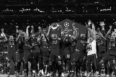 巴斯托尼：国家队的默契不如俱乐部，最难防守的对手是亚马尔