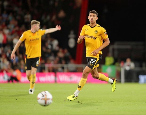 杜伦和康宁汉姆是近10年活塞首对同时砍30分两双的二人组