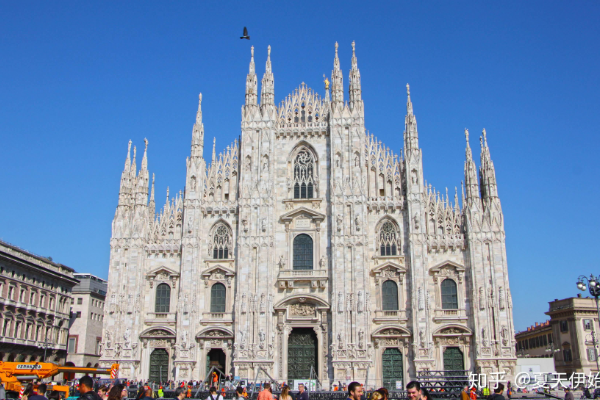 记者：申花本周二结束假期，重新集结备战今年的亚冠收官战（记者：申花周二收假归队，备战本年度亚冠收官战）