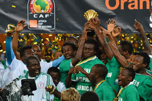 曼晚：瓜迪奥拉今夏在曼城训练中话不多，助教扮演更重要作用