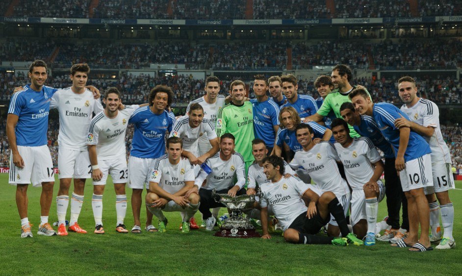 曼城传奇费尔南迪尼奥正式自宣退役，结束23年辉煌职业生涯（曼城名宿费尔南迪尼奥官宣挂靴，23年绿茵生涯谢幕）