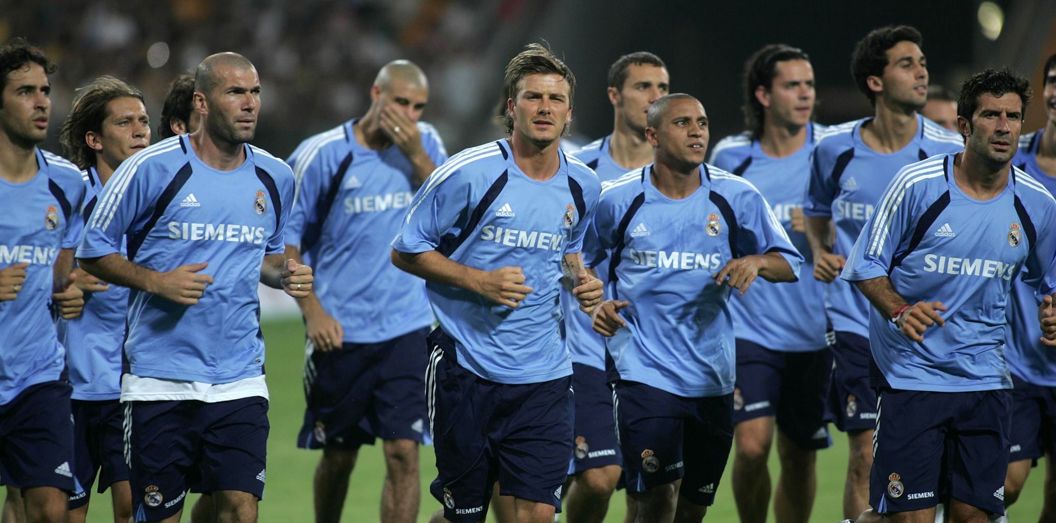 凌空斩世界波，王燊超当选中超官方第29轮最佳球员