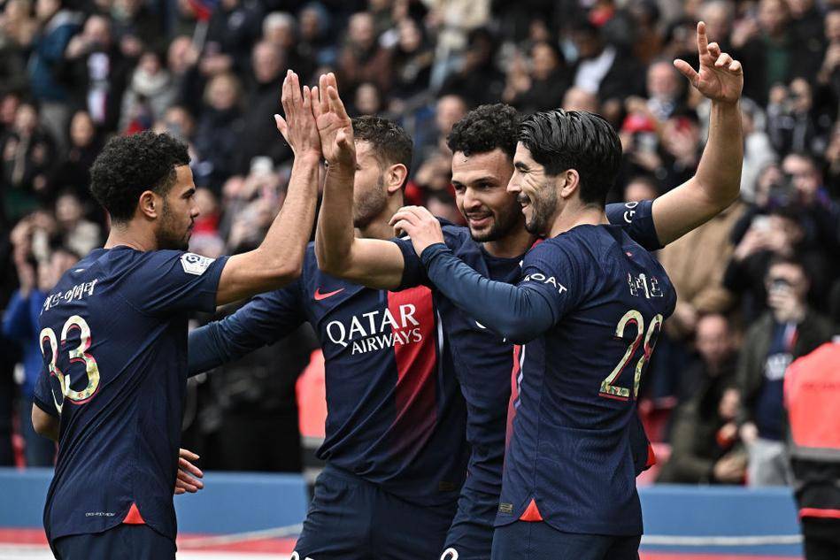 基耶利尼：斯帕莱蒂说尤文能争冠，俱乐部在处理伊尔迪兹续约（基耶利尼：斯帕莱蒂看好尤文夺冠，俱乐部正推进伊尔迪兹续约）