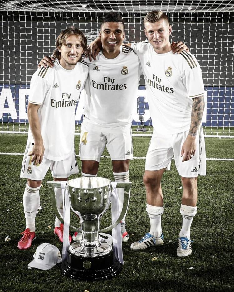 能否终结勒沃库森连续37场德甲客场不败？拜仁近8场主场全胜（拜仁主场8连胜，能否终结勒沃库森德甲客场37场不败？）