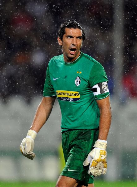 成都1-1新鹏城，安永佳闪击，费利佩建功