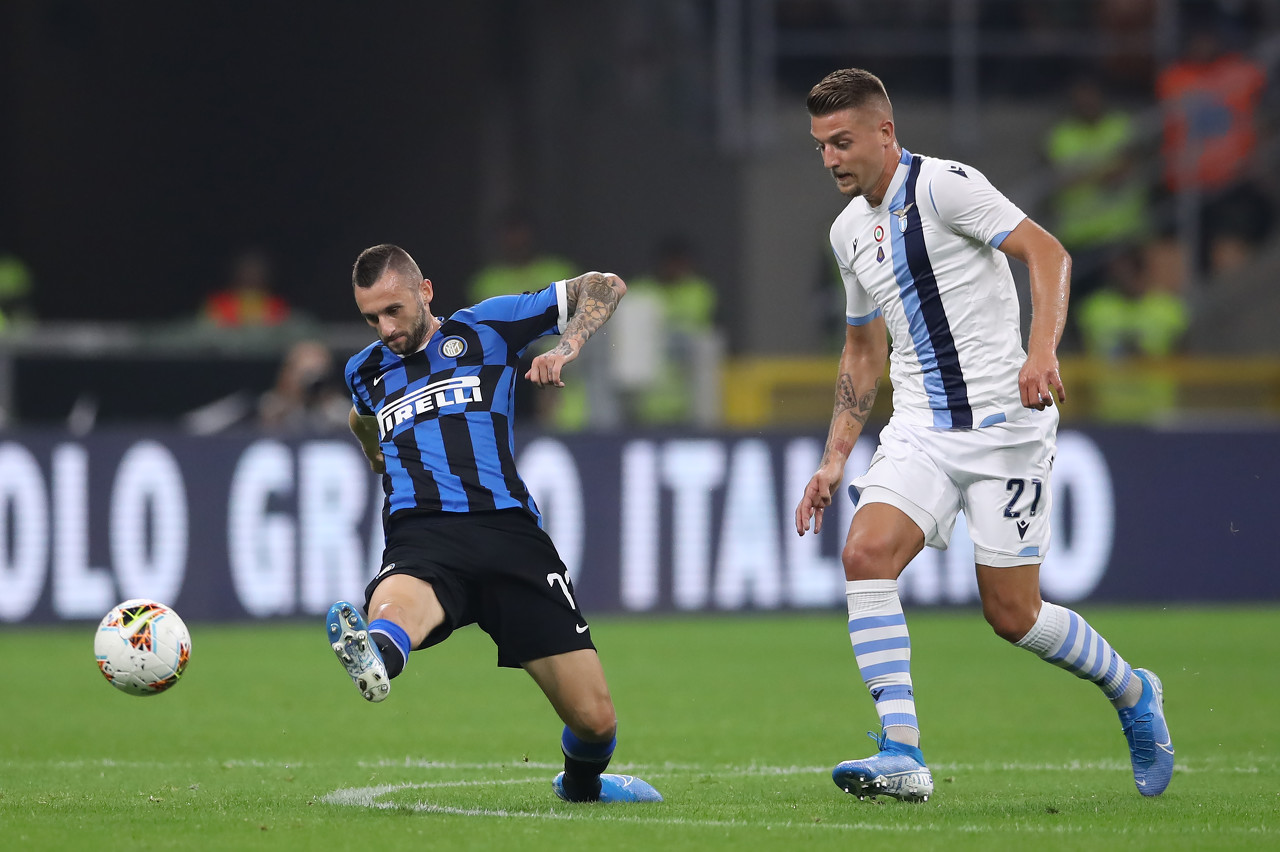 辽宁男篮王哲林连续得分超35