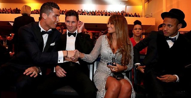 凯恩：下半场我们展现了拜仁真正的面貌；会好好分析阿森纳