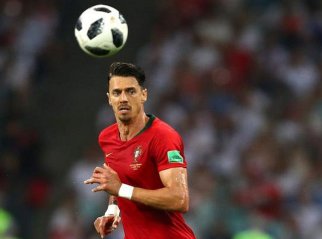 大腿级别，自加盟那不勒斯后麦克托米奈参与进球数意甲中场第1