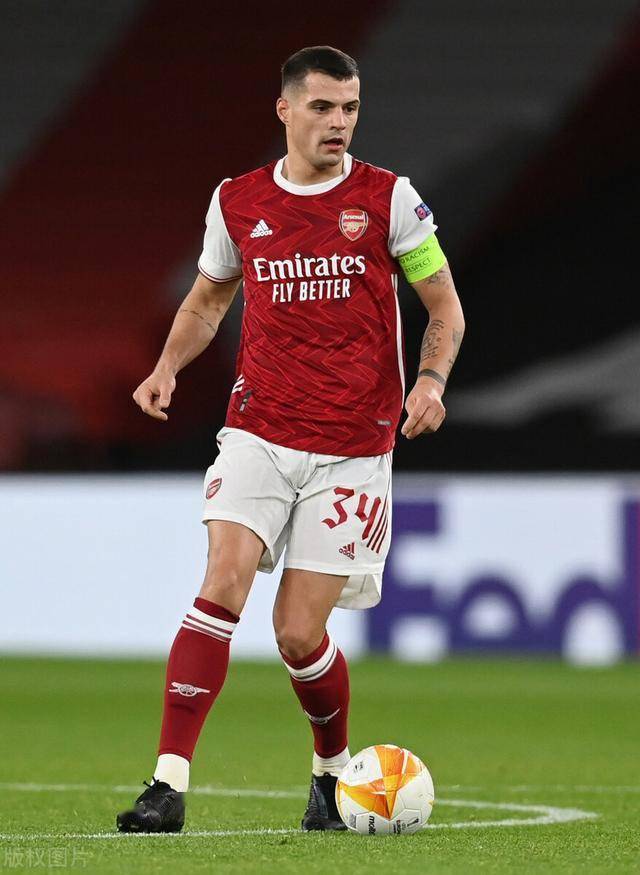 亚冠出线生死局！布里兰主场迎江原FC，泰超霸主能否锁定先机？（亚冠生死战来袭！布里兰主场碰江原FC，泰超王者能否先拔头筹？）