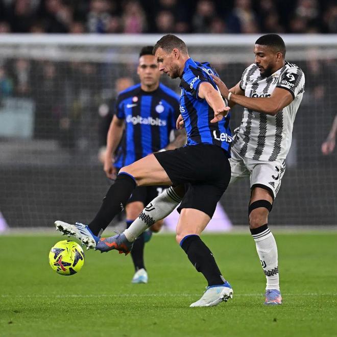 篮球NBA发布最新实力榜，三队并列第一梯队